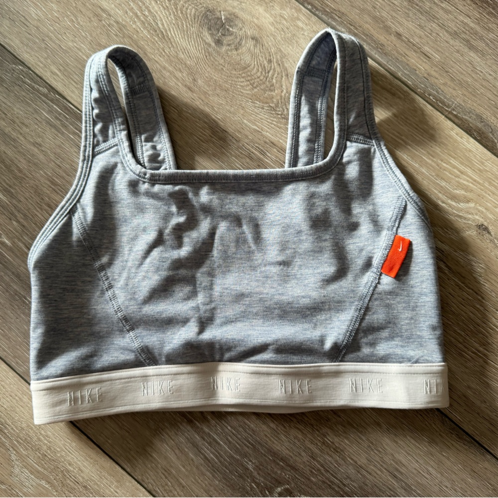 Nike sports bra